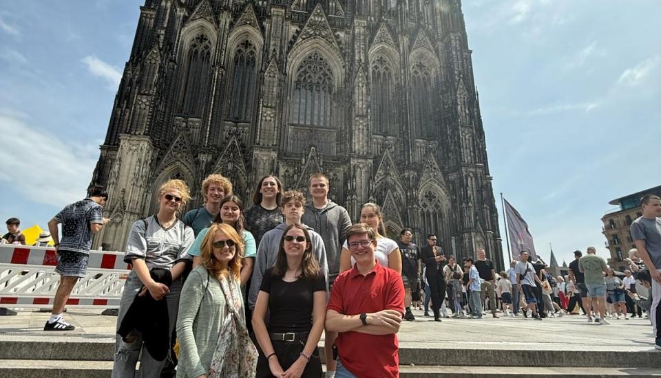 AATG in front of dom cologen