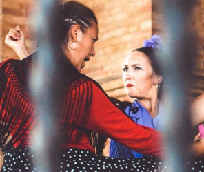 Women dancing flamenco