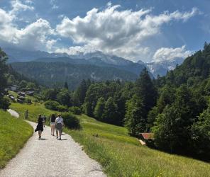 Hiking in the Alps 2
